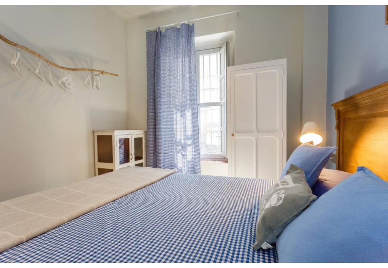 Patio-caleta By Cadiz4rentals Apartament *